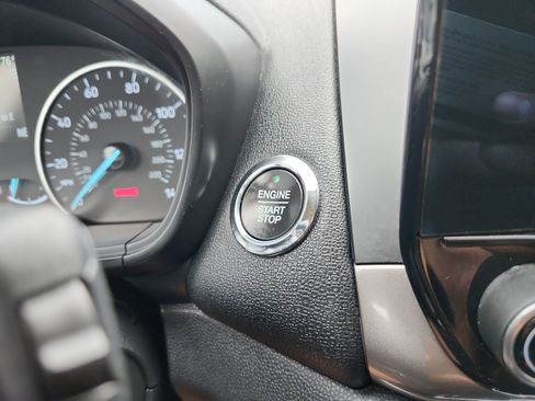 Used 2019 Ford EcoSport SE FWD image 19