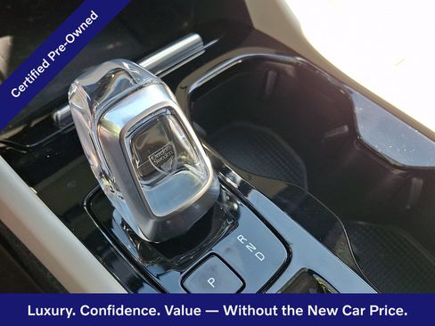 Certified 2024 Volvo XC40 B5 Plus w/ Protection Package Premier AWD/4WD image 16