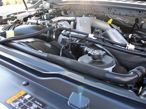 Used 2025 Ford F250 Lariat AWD/4WD image 18