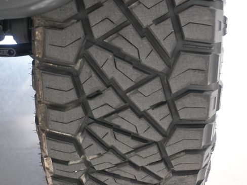 Used 2023 Jeep Wrangler Sport image 30