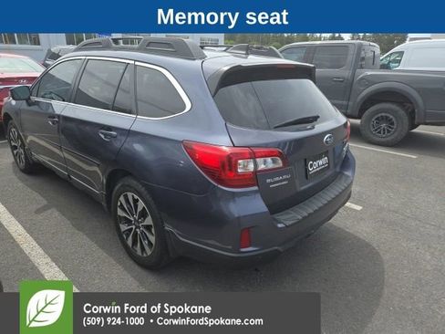 Used 2017 Subaru Outback 2.5i Limited AWD/4WD image 7