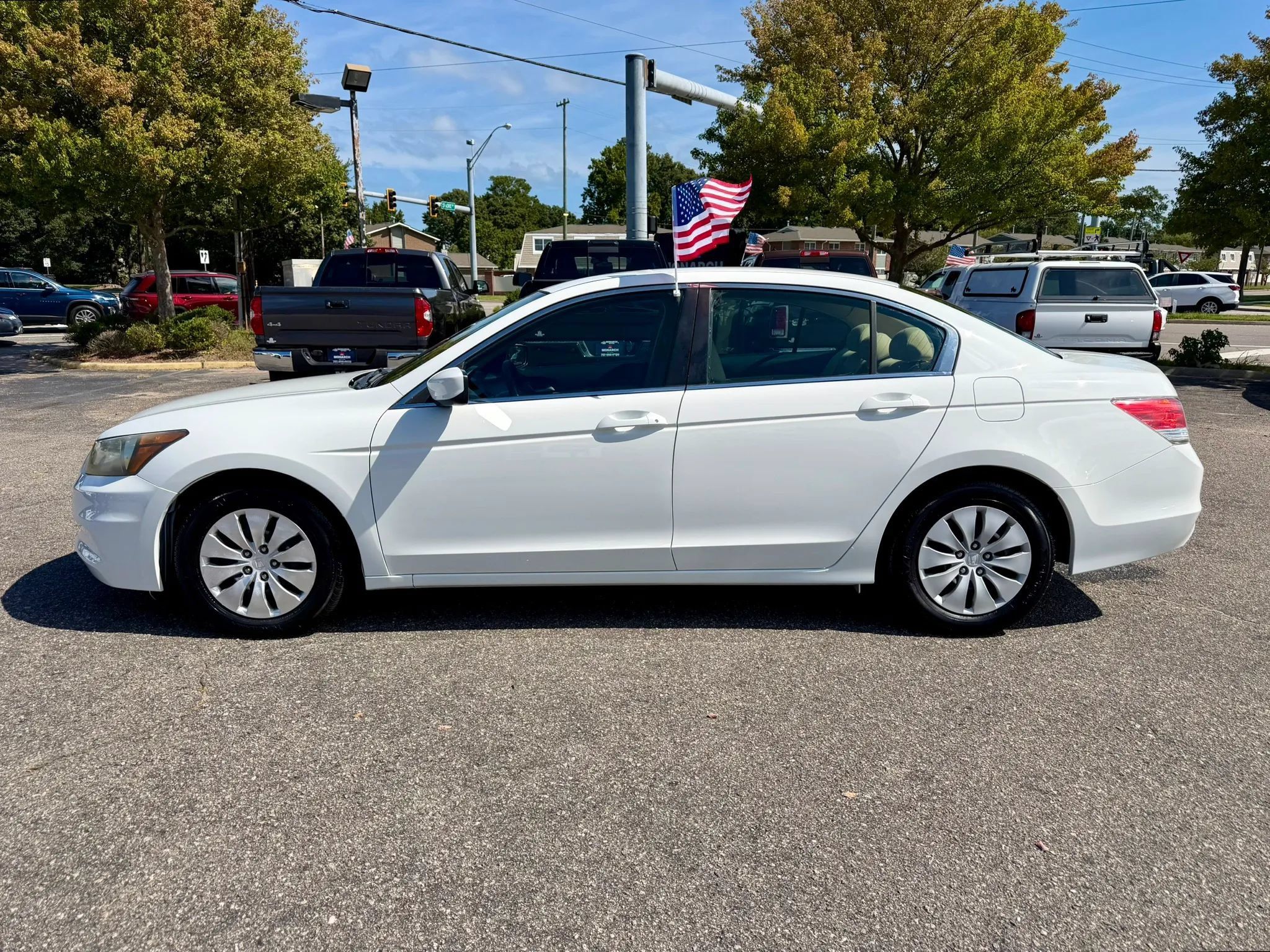 Used 2011 Honda Accord LX image 2