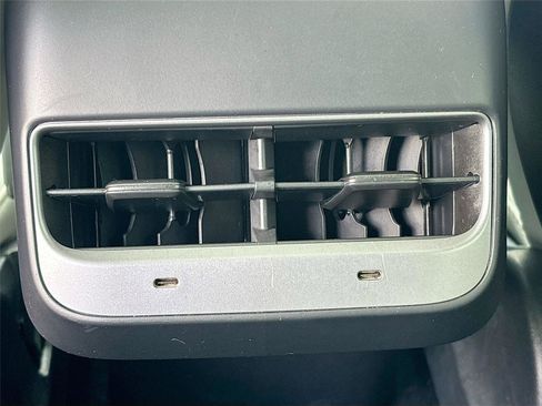 Used 2020 Tesla Model 3 Long Range image 25