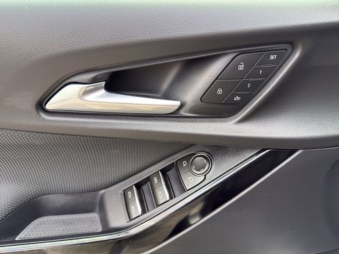New 2026 Chevrolet Equinox RS FWD image 27