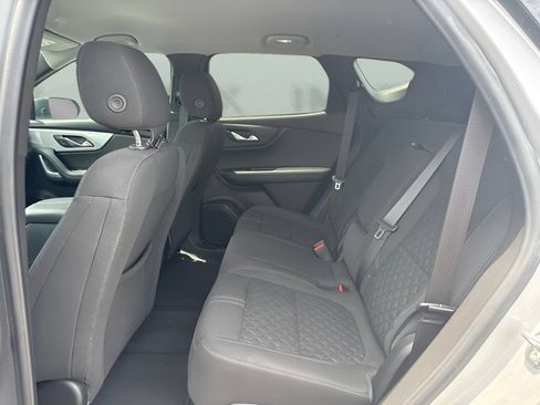Used 2022 Chevrolet Blazer LT FWD image 30