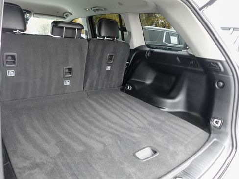 Used 2022 Jeep Grand Cherokee Limited image 28