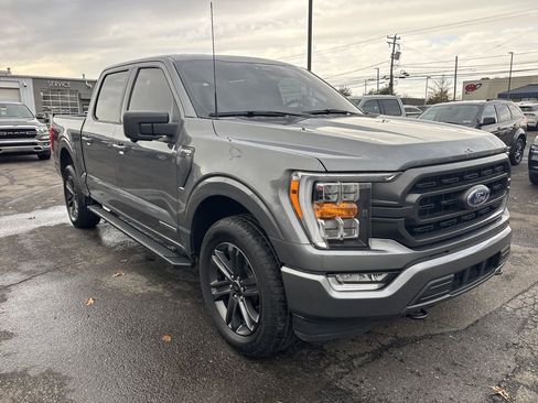 Used 2023 Ford F150 XLT w/ Equipment Group 302A High image 7