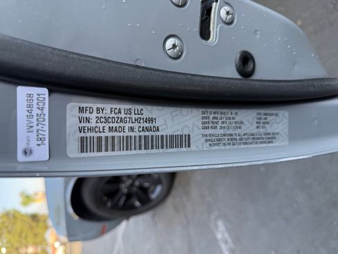 Used 2020 Dodge Challenger SXT image 23