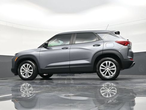 Used 2022 Chevrolet TrailBlazer LS FWD image 18