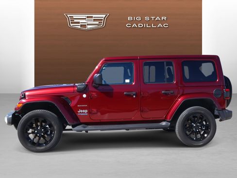 Used 2022 Jeep Wrangler Unlimited Sahara w/ Cold Weather Group image 2