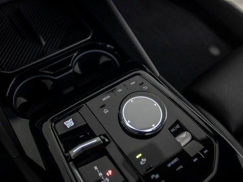 Used 2026 BMW 530i image 33