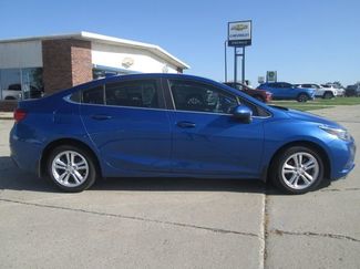 Used 2018 Chevrolet Cruze LT image 1