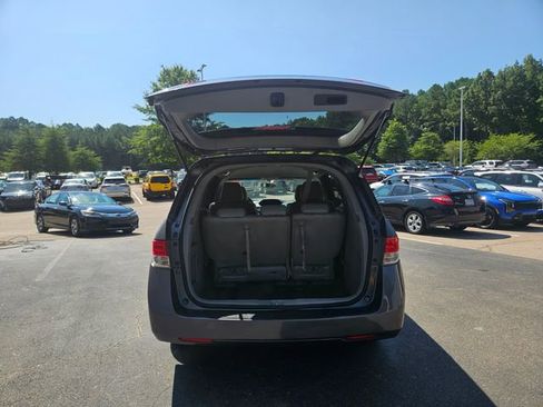 Used 2016 Honda Odyssey LX image 16