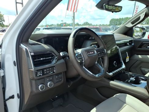 New 2026 GMC Yukon XL Elevation w/ Elevation Premium Package RWD image 8