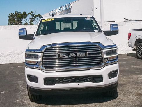Used 2024 RAM 2500 Laramie image 2