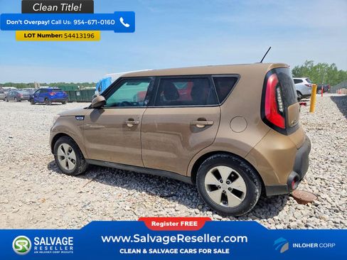 Used 2016 Kia Soul FWD image 3