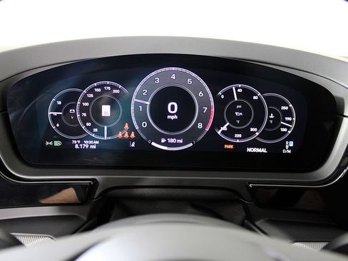 Certified 2026 Porsche Cayenne S AWD/4WD image 17