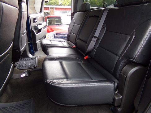 Used 2016 Chevrolet Silverado 1500 LT w/ All Star Edition image 38