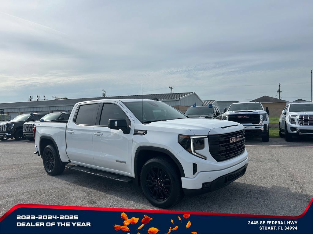 Used 2025 GMC Sierra 1500 Elevation w/ Elevation Premium Package AWD/4WD image 2