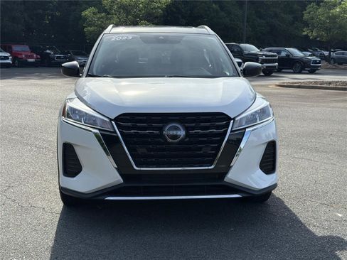 Used 2023 Nissan Kicks SV FWD image 30