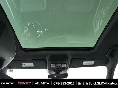 Used 2026 Volkswagen Tiguan SE R-Line FWD image 19