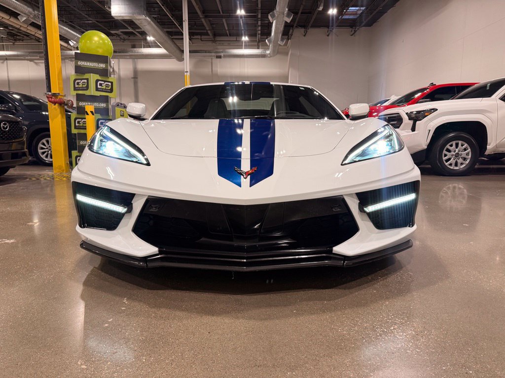 Used 2021 Chevrolet Corvette Stingray Preferred Conv w/ 2LT RWD image 2
