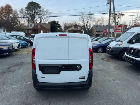 Used 2016 RAM ProMaster City Tradesman image 4