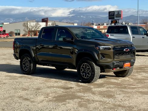 Certified 2025 Chevrolet Colorado ZR2 w/ Technology Package image 7