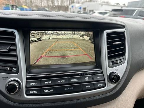 Used 2017 Hyundai Tucson SE Plus image 19