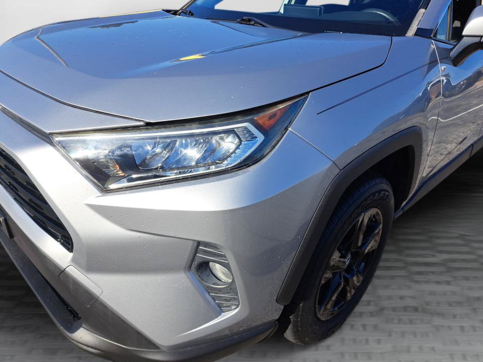 Used 2019 Toyota RAV4 XLE FWD image 25