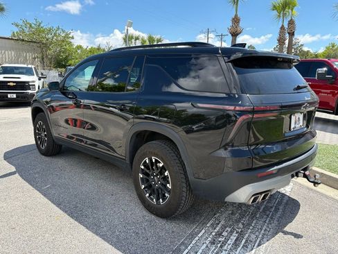 Used 2024 Chevrolet Traverse Z71 w/ Enhanced Driving Package AWD/4WD image 4