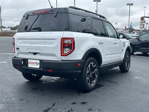 Used 2024 Ford Bronco Sport Outer Banks w/ Tech Package image 7