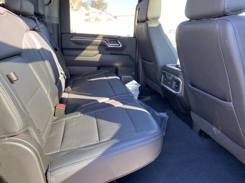 Used 2024 GMC Sierra 3500 Denali image 23