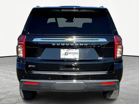 Used 2023 Chevrolet Suburban LS image 6