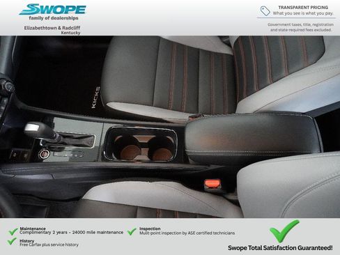 Used 2024 Nissan Kicks SR w/ SR Premium Package FWD image 26