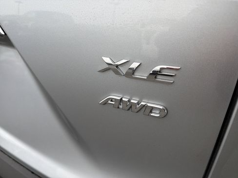 New 2026 Toyota Corolla Cross XLE image 8