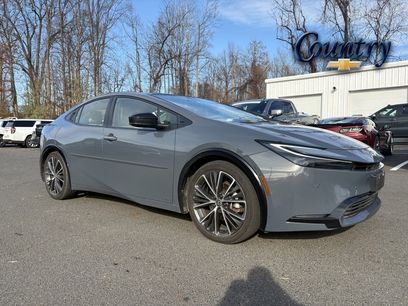 Used 2023 Toyota Prius LE