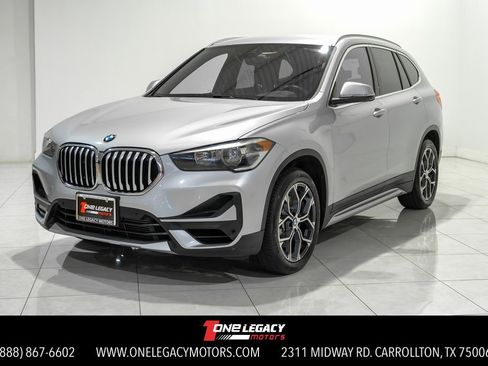 Used 2021 BMW X1 sDrive28i image 1