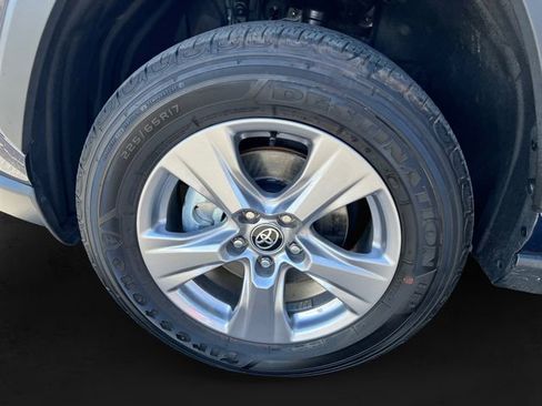 Certified 2025 Toyota RAV4 XLE w/ Convenience Package image 11