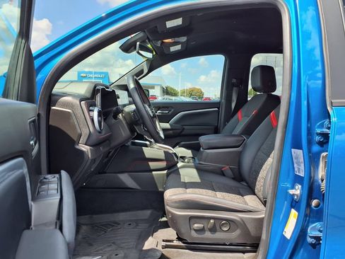 Used 2023 Chevrolet Colorado Z71 w/ Z71 Convenience Package 2 AWD/4WD image 21