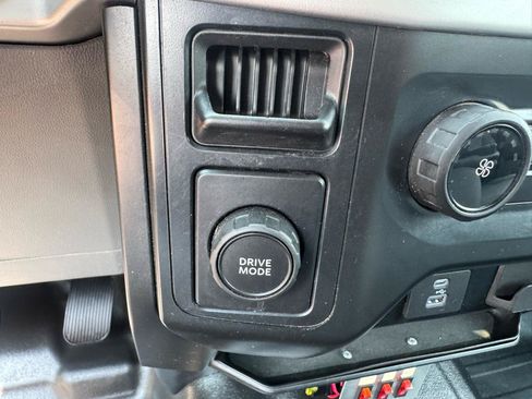 Used 2022 Ford F150 XL RWD image 35