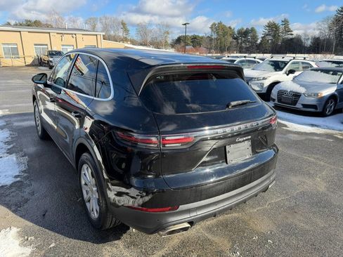 Used 2019 Porsche Cayenne AWD image 4