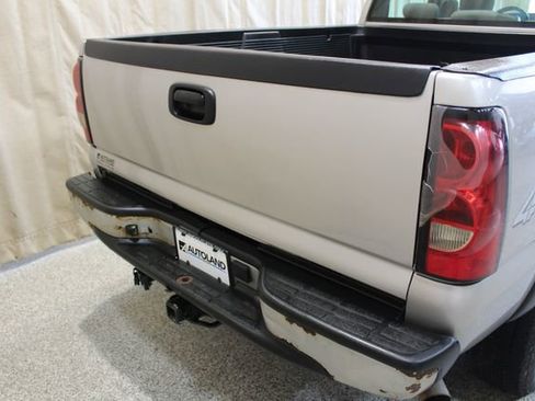 Used 2005 Chevrolet Silverado 2500 W/T w/ Skid Plate Package image 5