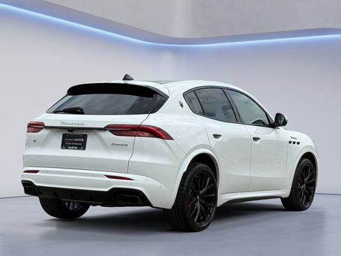 New 2026 Maserati Grecale Modena image 7