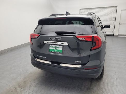 Used 2020 GMC Terrain SLE w/ Driver Convenience Package FWD image 7