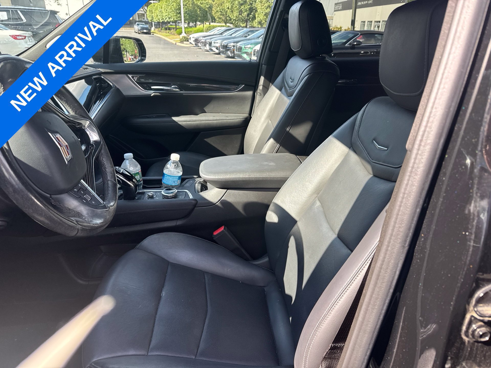 Used 2023 Cadillac XT6 Sport AWD/4WD image 6