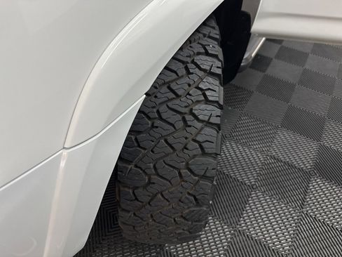 Used 2020 Toyota 4Runner Venture image 40