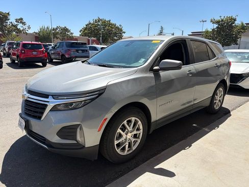 Used 2024 Chevrolet Equinox LT FWD image 4