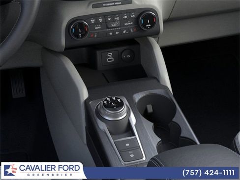 Used 2025 Ford Escape Active w/ Cold Weather Package image 15