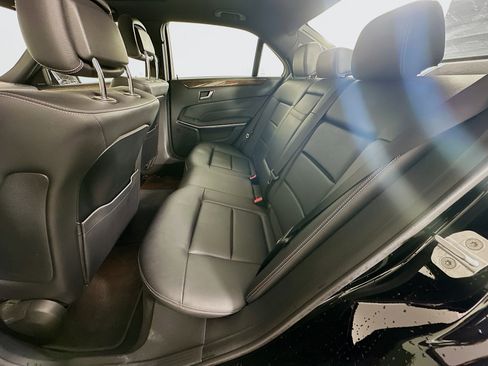 Used 2014 Mercedes-Benz E 350 Sedan image 28